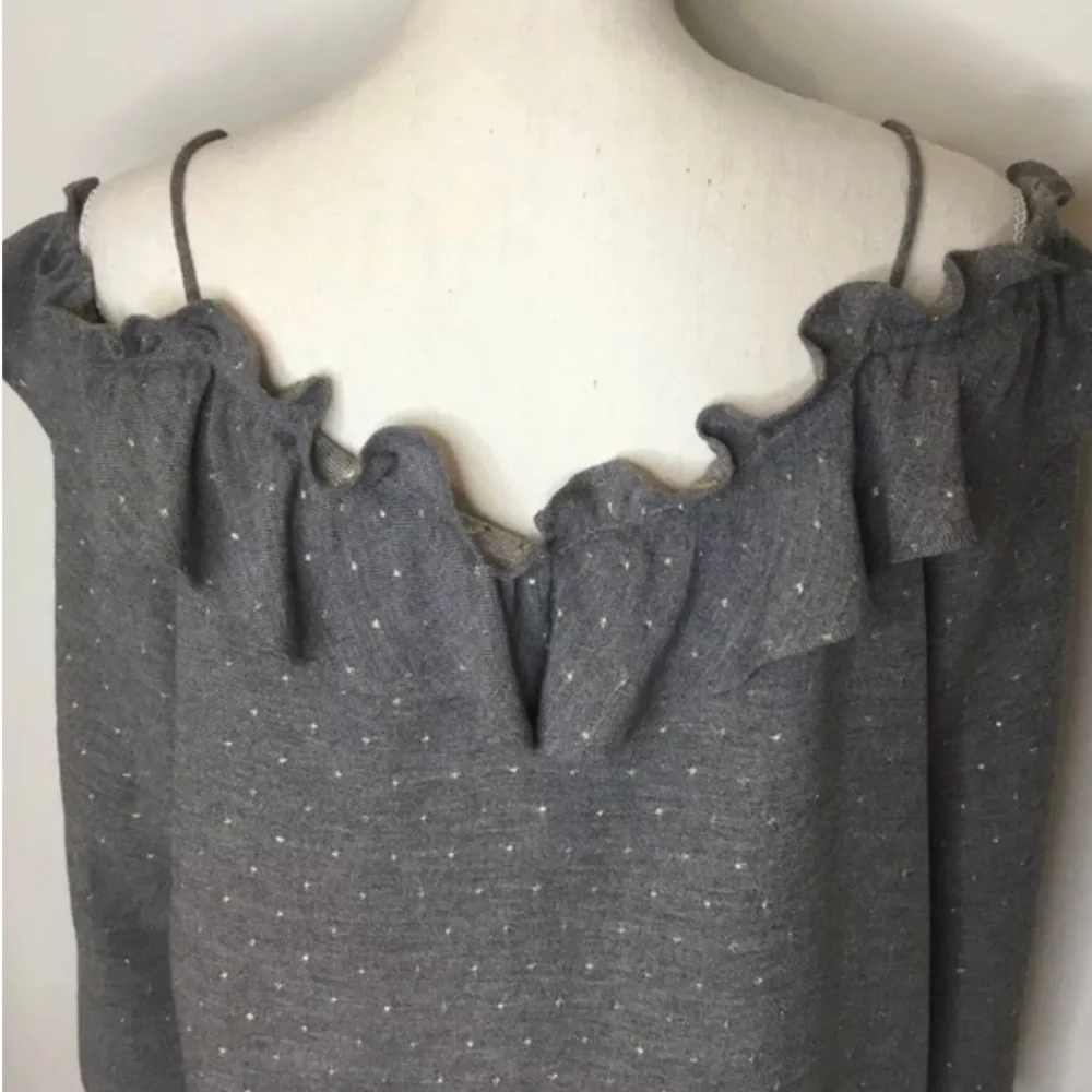 Zara Off-Shoulder Ruffle Top - Picture 4 of 7